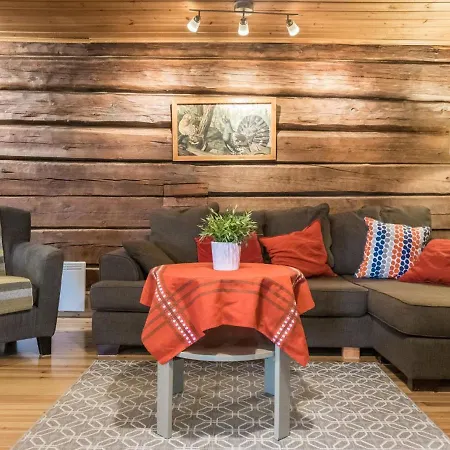 Metsaepirtti By Interhome * Vaskivesi