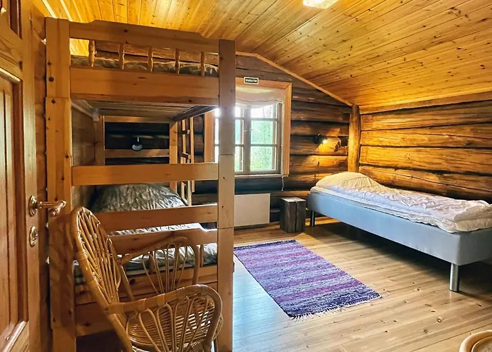 Metsaepirtti By Interhome * Vaskivesi